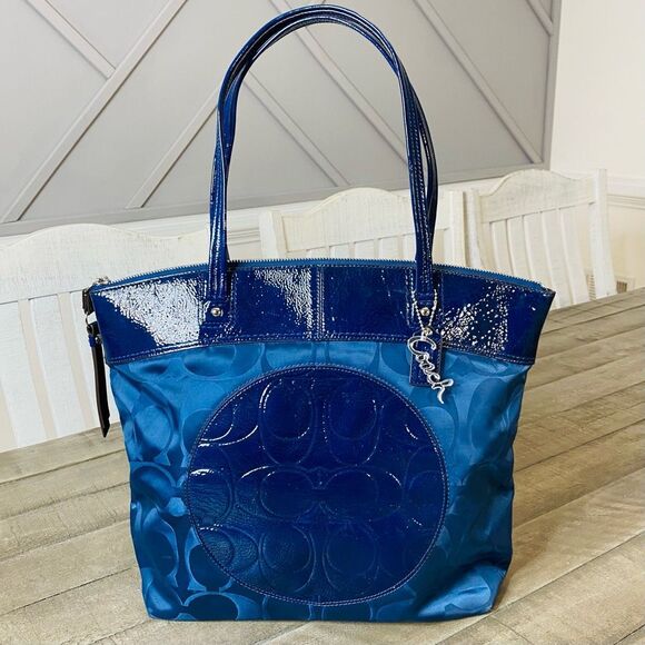 COACH Laura Large Designer Logo TOTE F18336 Luxury LEATHER BAG Purse - Picture 2 of 10